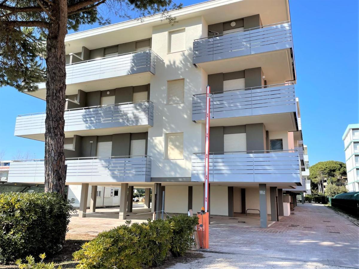 Diana - Appartamenti Bibione Esterno foto