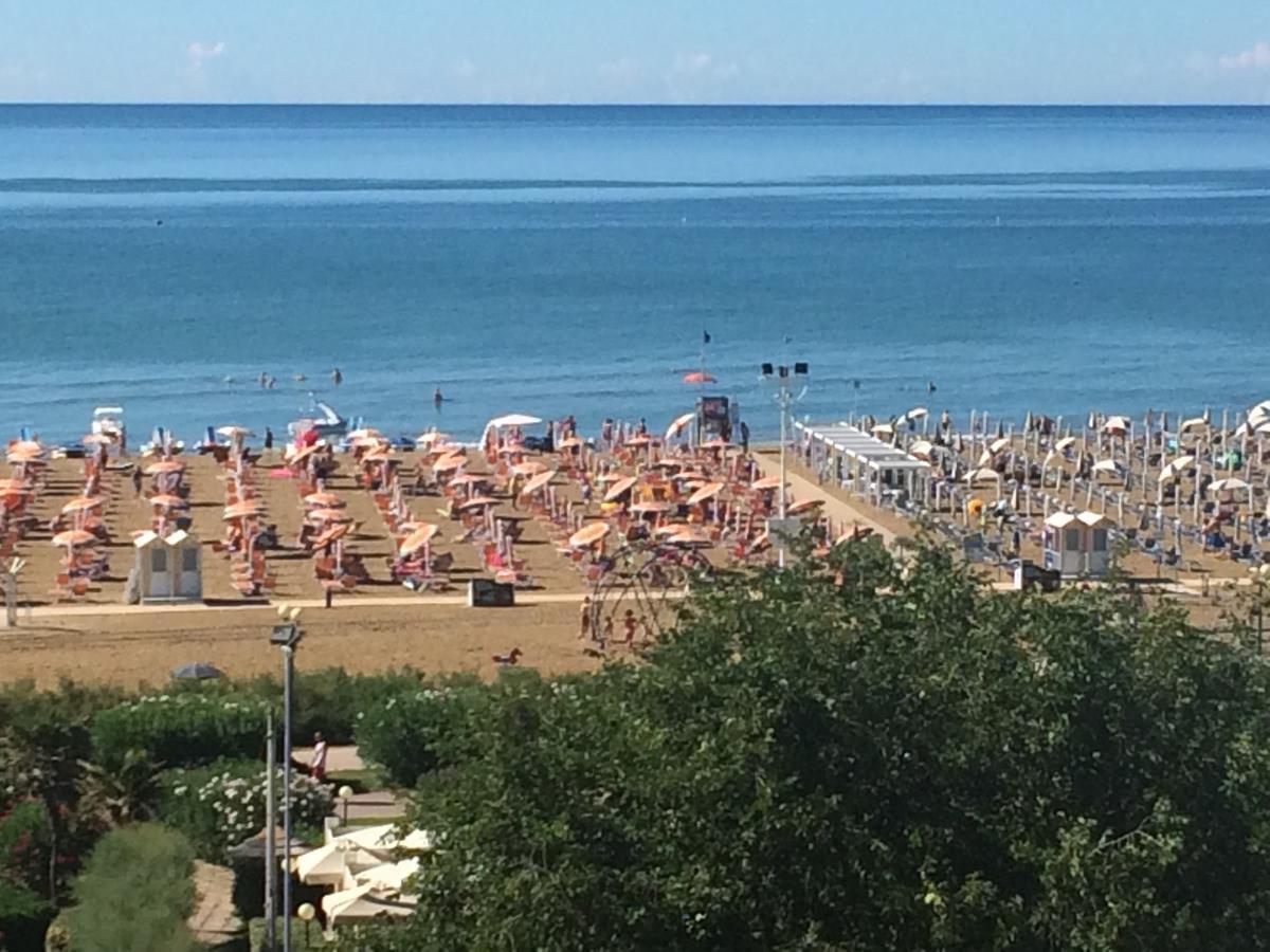 Diana - Appartamenti Bibione Esterno foto