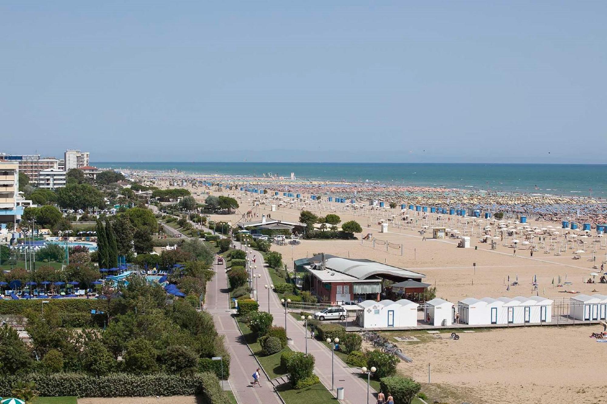 Diana - Appartamenti Bibione Esterno foto